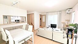 横浜市 南区別所3丁目 戸建て 3SLDKのリビング/ダイニング