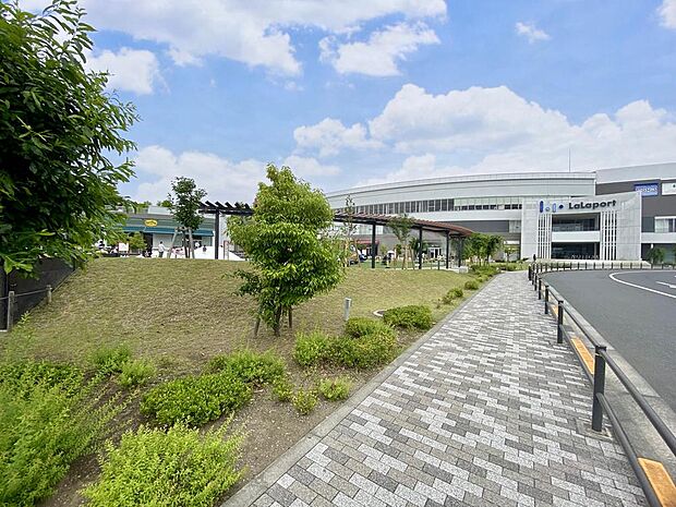 ららぽーと立飛まで約3300m