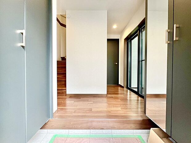 ご家族の「ただいま」「おかえり」の声と笑顔に癒され、心あたたまる空間です。