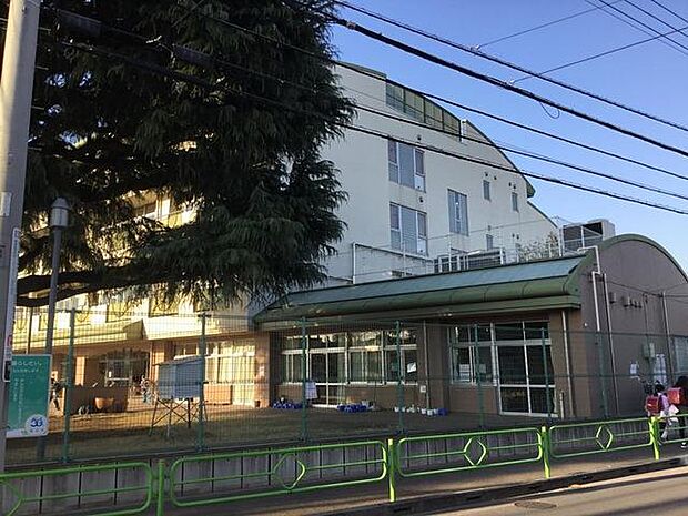 狛江市立緑野小学校まで約730m