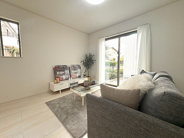 ご家族が毎日集う大切な空間、LDK。ぜひ、皆様の笑顔を想像しながらご見学ください。