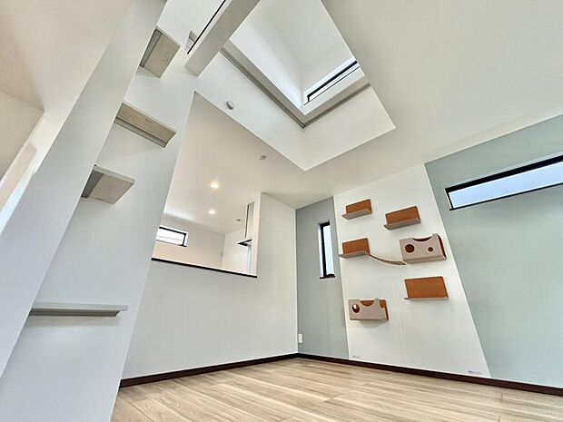 ご家族が毎日集う大切な空間、LDK。ぜひ、皆様の笑顔を想像しながらご見学ください。