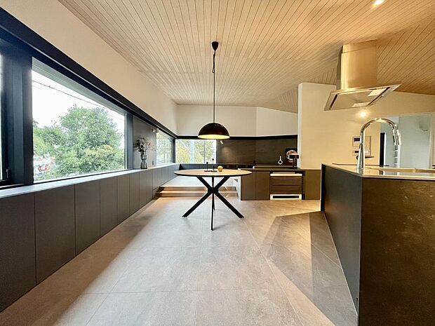 生活スタイルやご家族のお好みに合わせて、模様替えも楽しめそうです。