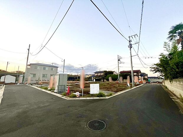 現地のご案内だけでなく、当社は先々の暮らしに必要なお金や、最適な準備なども併せてご提案いたします。