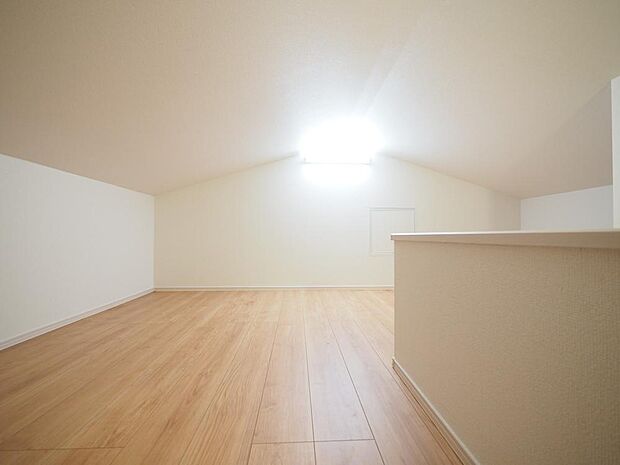 室内各所に収納があります。ご見学の際は、実際の暮らしをイメージして、使い勝手や動線をご確認ください。