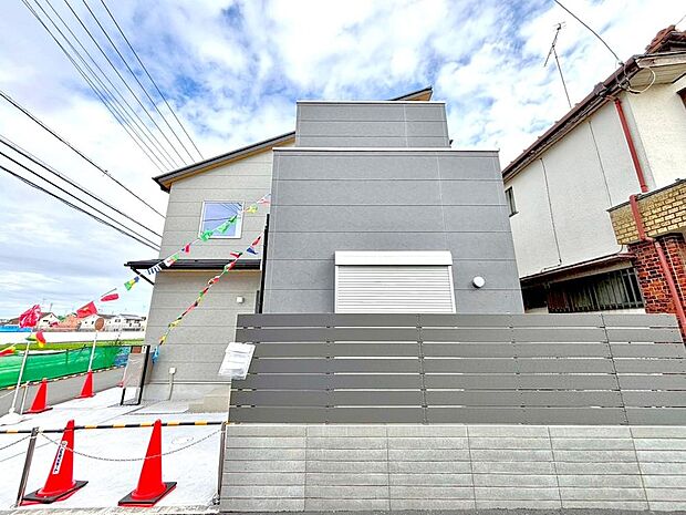 新しい生活をスタートさせたい時期に合わせて、住まい探しをお手伝いいたします。