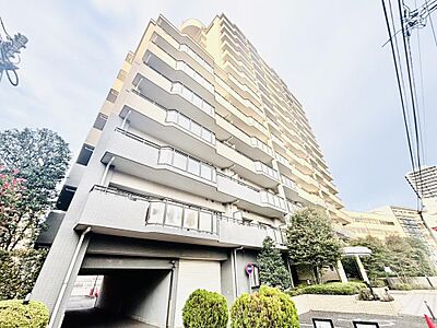 外観:現地のご案内のほか、先々の暮らしに必要なお金や、最適な準備などもご説明いたします。 外観:現地のご案内のほか、先々の暮らしに必要なお金や、最適な準備などもご説明いたします。