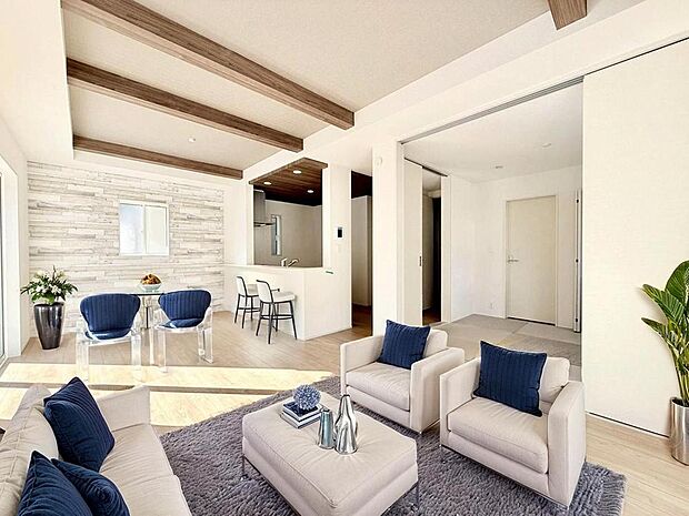 【モデル棟】お好きな小物や写真を飾り、お住まいづくりをお楽しみください。CG加工済み