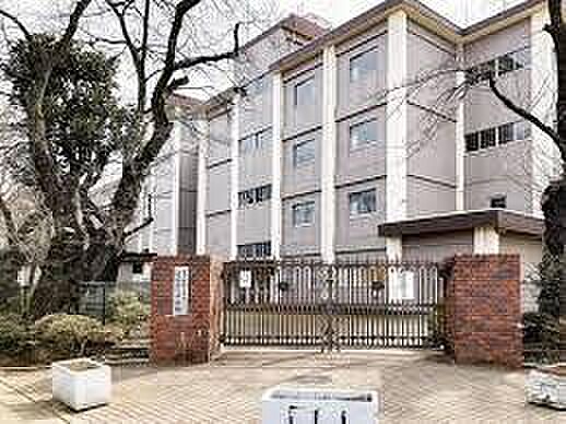 国立市立国立第一中学校まで約600m