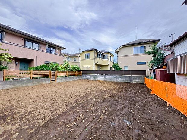 ご契約~住み始めるまでの費用や、ご自宅での準備なども、しっかりとご説明させていただきます。