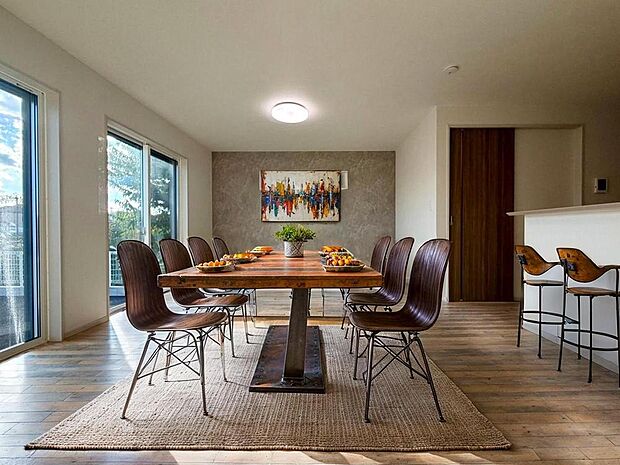 南向きの新築一戸建てです。たっぷりの自然光に包まれる、心地よい暮らしが実現します。※CG加工有り