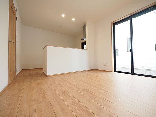 リビングは大切なひとと過ごす癒しの場。笑い声が響き渡る空間になりますように。