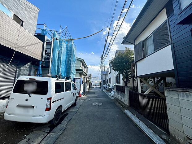 ご家族同士、顔を合わせる機会が自然と増える、リビング階段が採用されています。