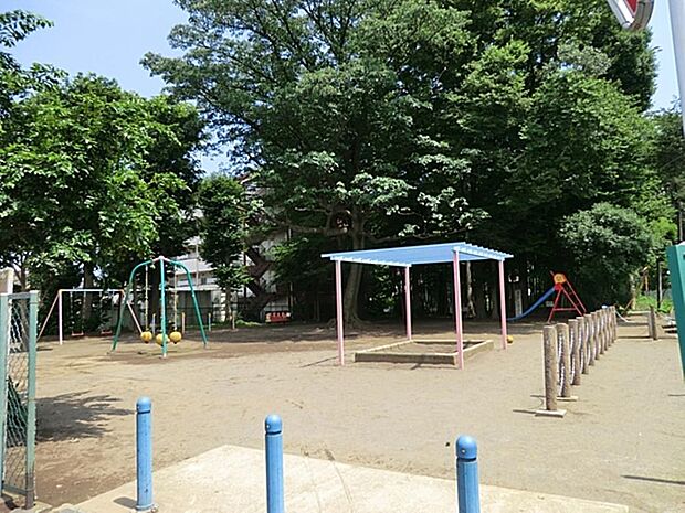 下保谷第三児童遊園まで約284m