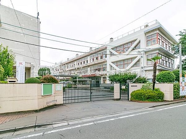 立川市立立川第五中学校まで約728m
