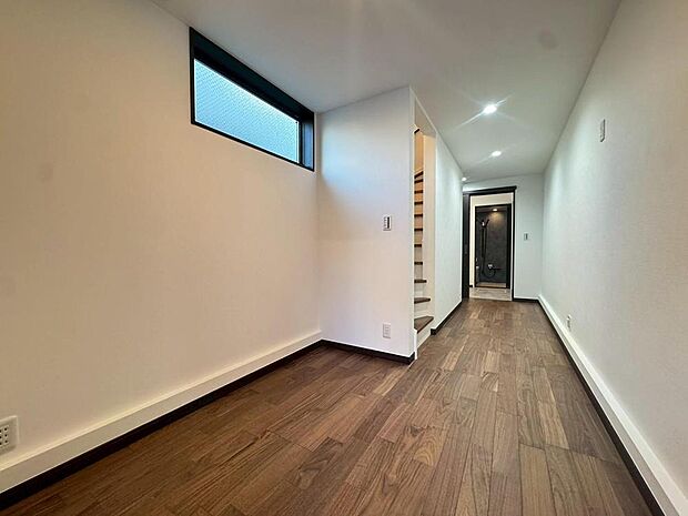 当社は選べる見学メニューをご用意。お客様のご希望・ご都合に合わせてご見学いただけます。