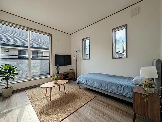 お手入れのしやすい仕様です。普段はフロアモップなどを使って、簡単にお掃除ができそうです。CG加工済