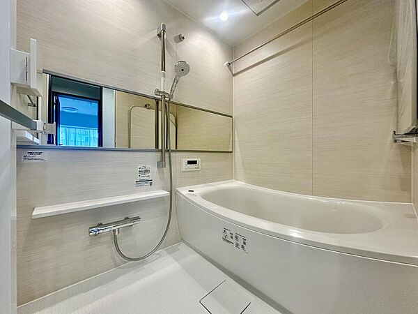 毎日使うから、こだわりたい水まわり。現地にて、実際に広さや設備をご確認ください。