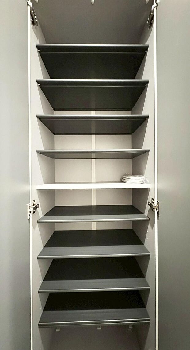 各収納を活用することで、いつでもすっきりとした心地よい住空間を叶えることができます。