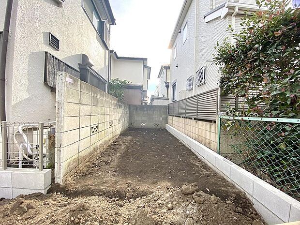 現地にて、住まいの実際の日当たりや、周辺の街並み・交通量などをご体感くださいませ。