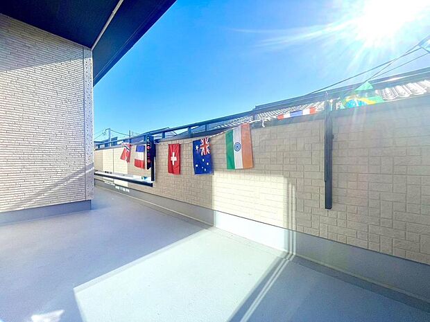 バルコニーは、ガーデニングや家庭菜園を楽しむ空間としても利用できます。