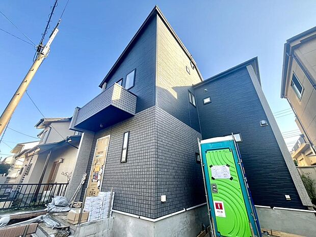 キッチンからLDを見渡すことができる間取りのため、お子様がいらっしゃるご家庭におすすめです。