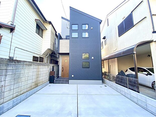 新しい生活をスタートさせたい時期に合わせて、住まい探しをお手伝いいたします。