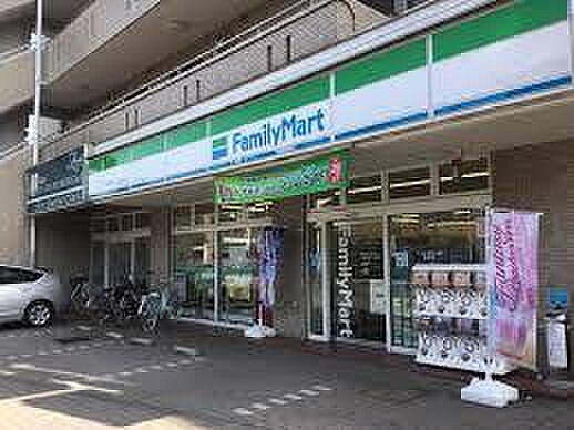 ファミリーマート小金井東町一丁目店まで約464m