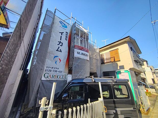 設計士の想いが詰まった、工夫ある住まいです。ご家族皆様揃って、ぜひご見学ください。