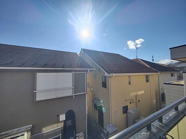 現地からの眺望です。実際の日当たりなどは、現地にてご確認ください。