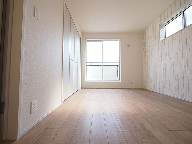 生活スタイルに合わせて、お子様部屋、寝室、テレワーク室など様々な用途で使用できます。