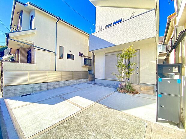 現地のご案内のほか、先々の暮らしに必要なお金や、最適な準備などもご説明いたします。