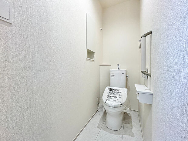 写真と現地では広さや明るさの感じ方が異なります。実際に足をお運びいただき、ぜひご体感ください。