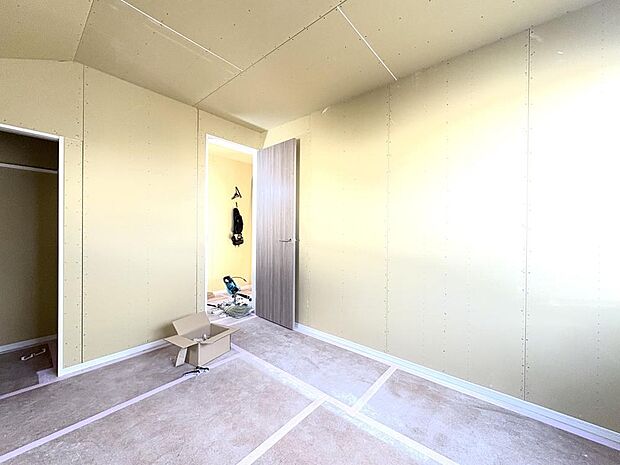 生活スタイルに合わせて、お子様部屋、寝室、テレワーク室など様々な用途で使用できます。