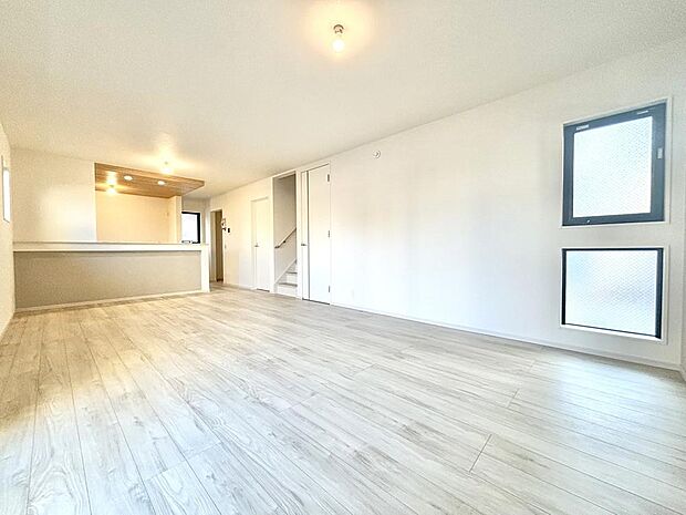 レイアウトを考えやすい間取りです。お好みの家具を配置して、心地よい空間をおつくりください。