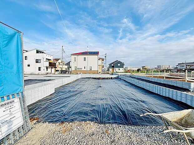 緑の多い自然豊かな住環境で、穏やかな生活が叶います。子育て世帯にもおすすめの立地です。