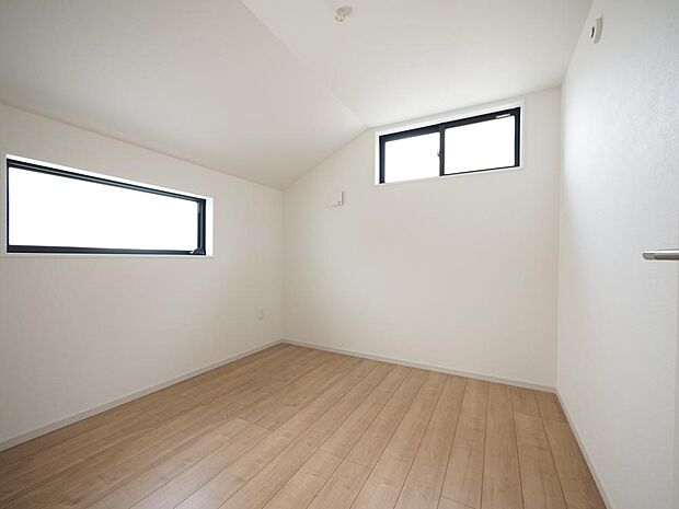 生活スタイルに合わせて、お子様部屋、寝室、テレワーク室など様々な用途で使用できます。