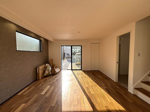 ご家族同士、顔を合わせる機会が自然と増える、リビング階段が採用されています。