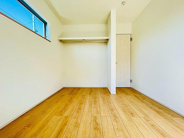 【完成事例】お好みの家具を置いたり、小物を飾り、お気に入りの空間づくりが楽しめそうです。