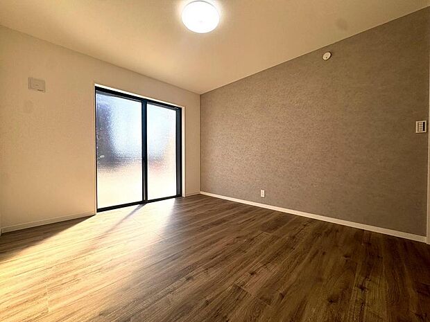 不動産は同じものがありません。少しでも気になったら、まずは本日の販売状況をお問い合わせください。