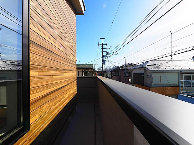 お天気の良い日には、気持ちの良い青空が楽しめそうです。