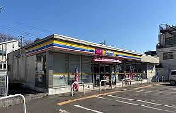 ミニストップ青葉荏田店まで約396m