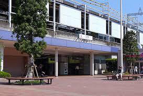 江田駅まで約810m