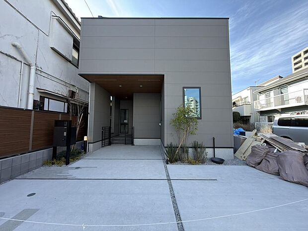 ご家族の生活スタイルやご要望をお伺いし、お客様にぴったりの住まいをご提案いたします。