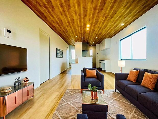 （同仕様写真）お気に入りの家具やインテリアが映えるモダンな内装です。※CG加工で家具の設置を施しております。家具の設置には別途費用が発生いたします。