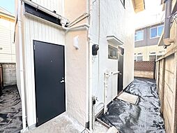 東京都三鷹市中原３丁目