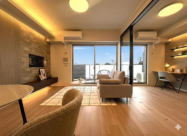 お住まいの中心のLDKは、自然とご家族が集まる癒しの空間です。※CG加工により晴天にしています。