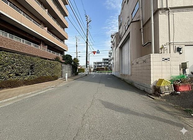 交通量や駅までの距離も、購入時の大切なポイントです。実際に現地でご確認ください。