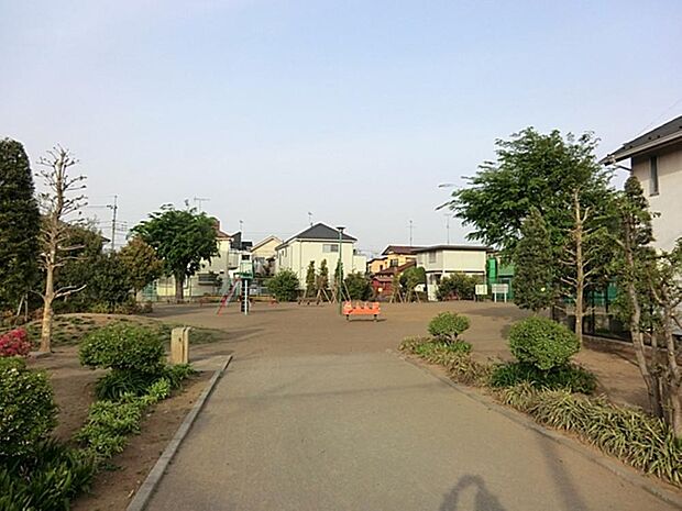 富士本わくわく公園まで約950m