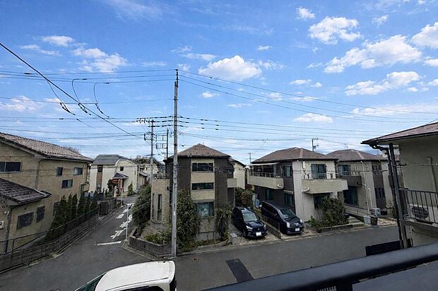 現地からの眺望です。実際の日当たりなどは、現地にてご確認ください。